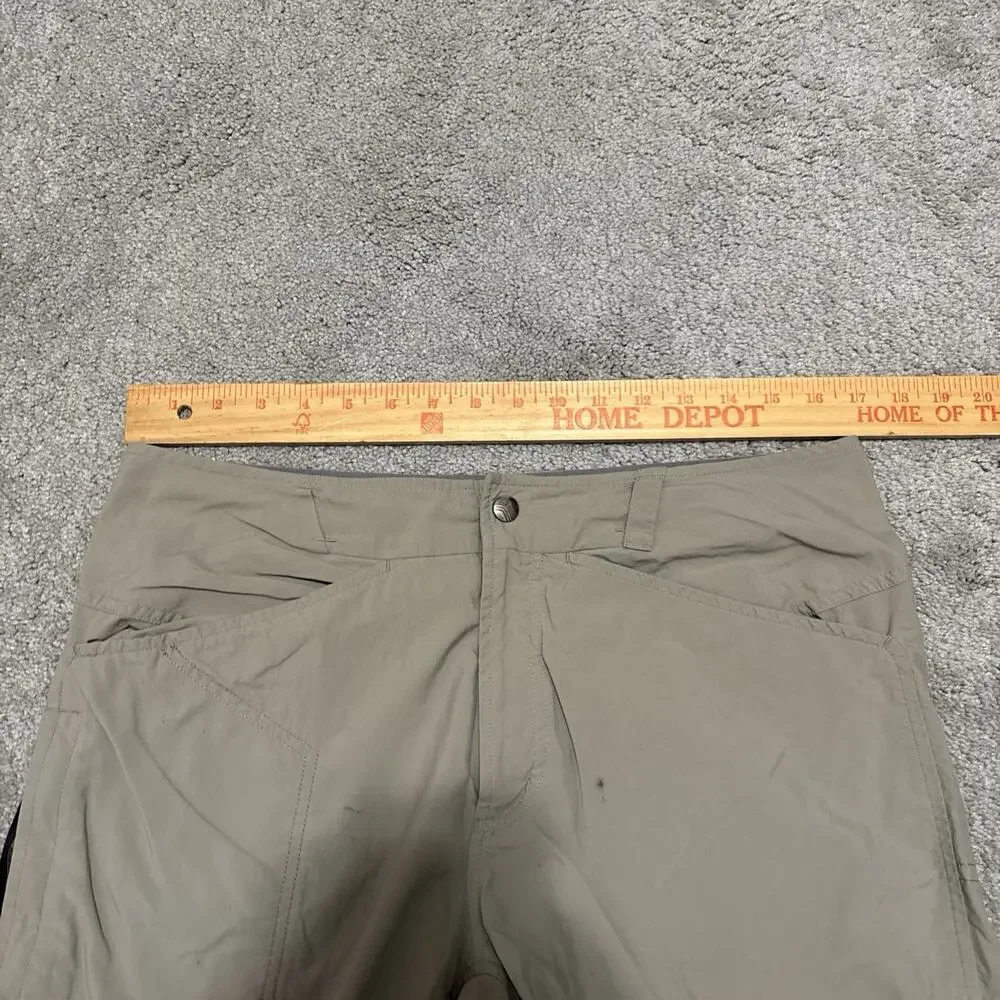Mountain Hardwear Shorts Mens Medium Brown Outdoor Hiking Performance Tech Nylon